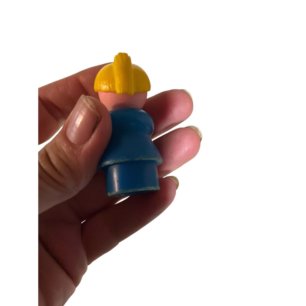 Vintage Unisex Fisher Price Little People Toy Figure OS Blue Yellow - Picture 3 of 4